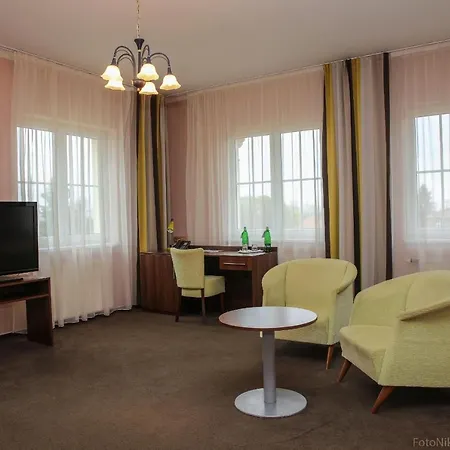 Zamecek 4* Podiebrady