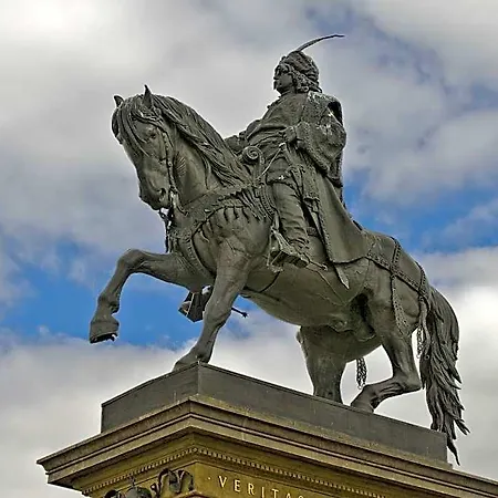 Zámeček 4*