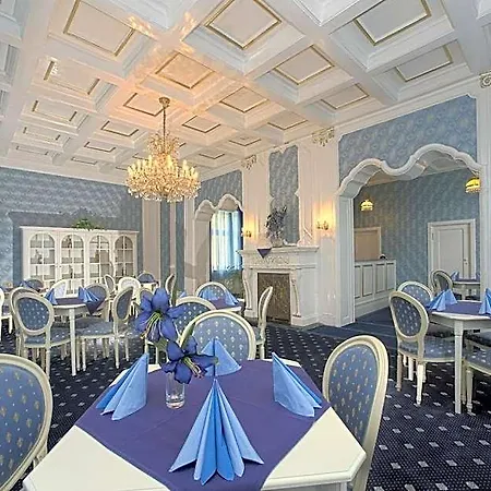 Zámeček Hotel