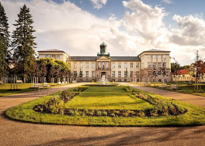 فندق Zamecek Poděbrady